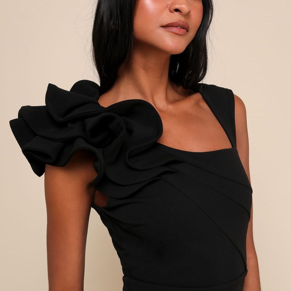 Lucette Black Sleeveless Ruffled Mermaid Maxi Dress